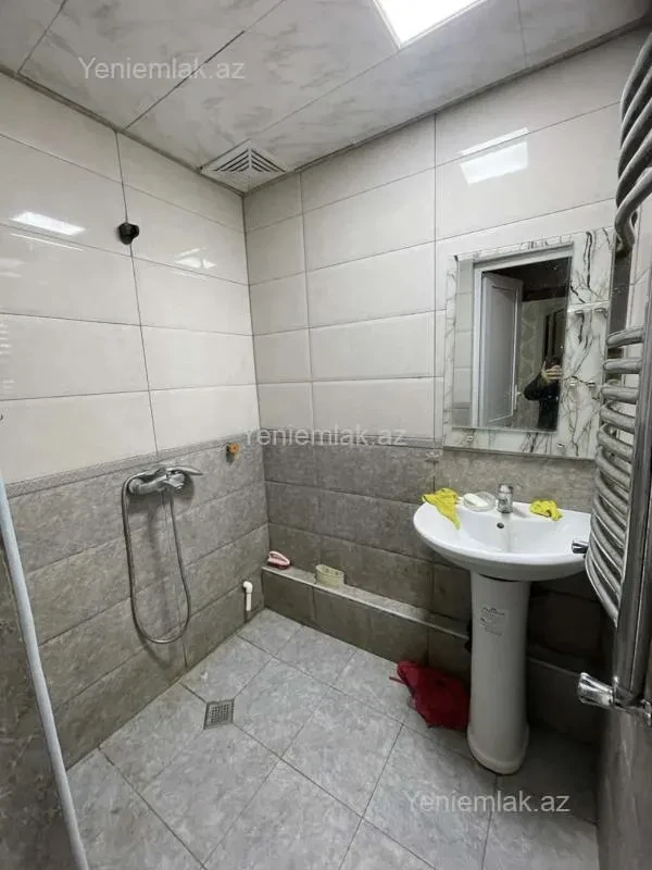 Satılır 3 otaqlı köhnə tikili 65 m²