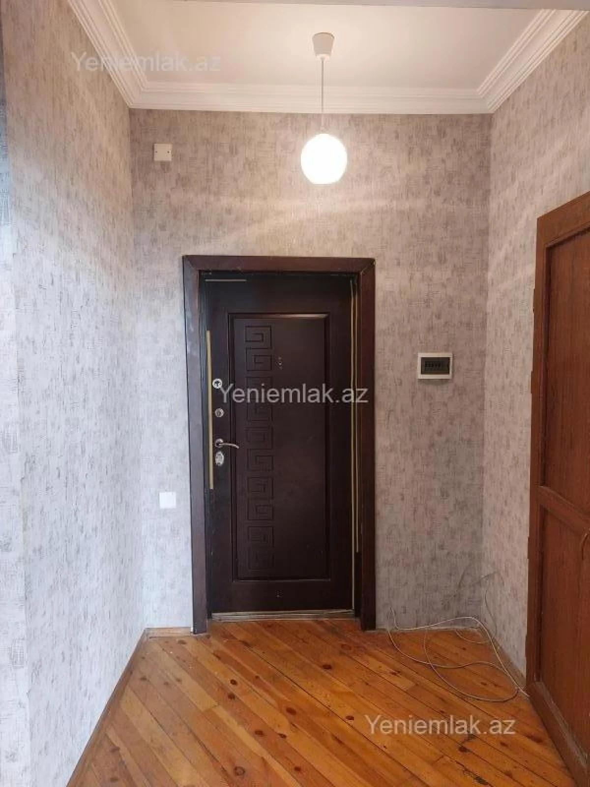 Satılır 2 otaqlı yeni tikili 90 m²