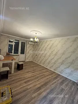 Satılır 1 otaqlı köhnə tikili 32 m² — Sumqayıt, 4-cü mikrorayon 1 otaq 32.00 m²