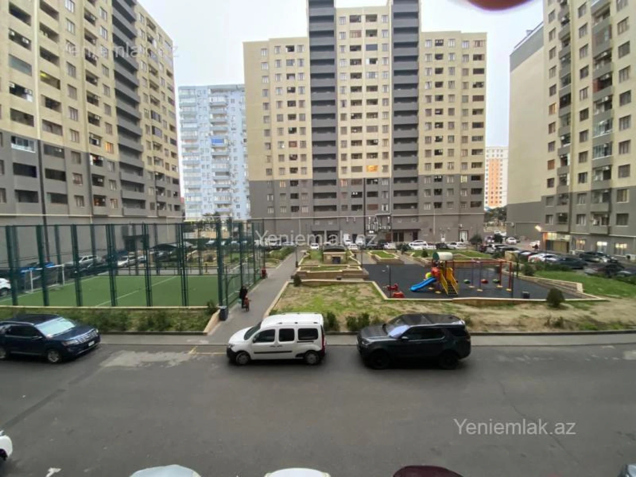Satılır 3 otaqlı yeni tikili 110 m²