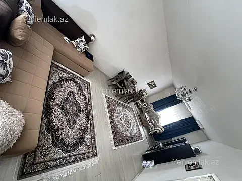 Satılır 7 otaqlı həyət evi 350 m²