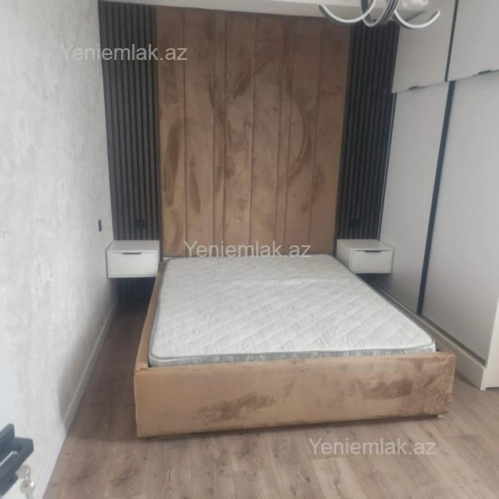 Satılır 2 otaqlı köhnə tikili 61 m²