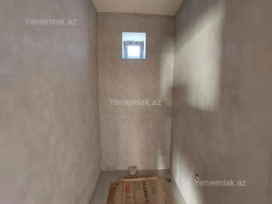 Satılır 5 otaqlı həyət evi 162 m²