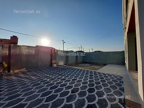 Satılır 5 otaqlı həyət evi 162 m²