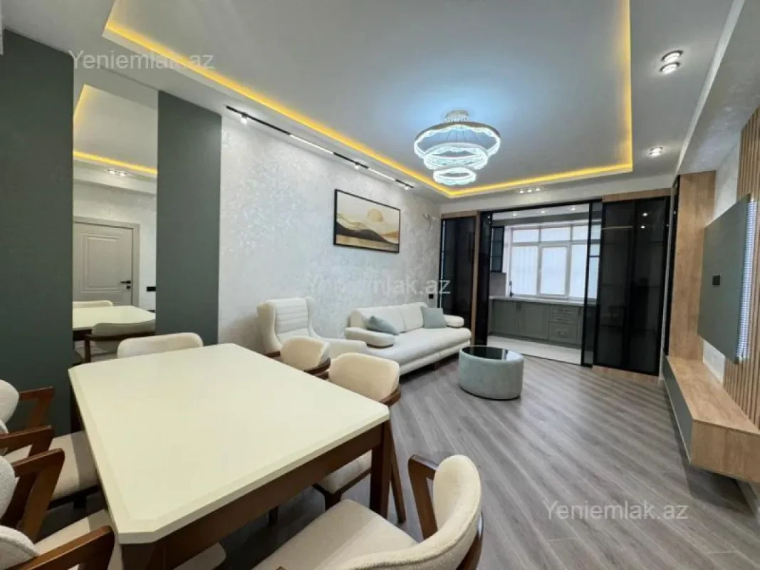 Satılır 3 otaqlı yeni tikili 90 m²