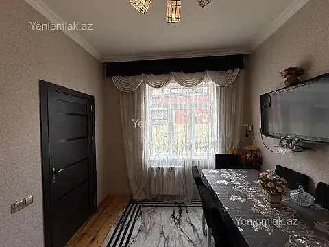 Satılır 2 otaqlı həyət evi 60 m²