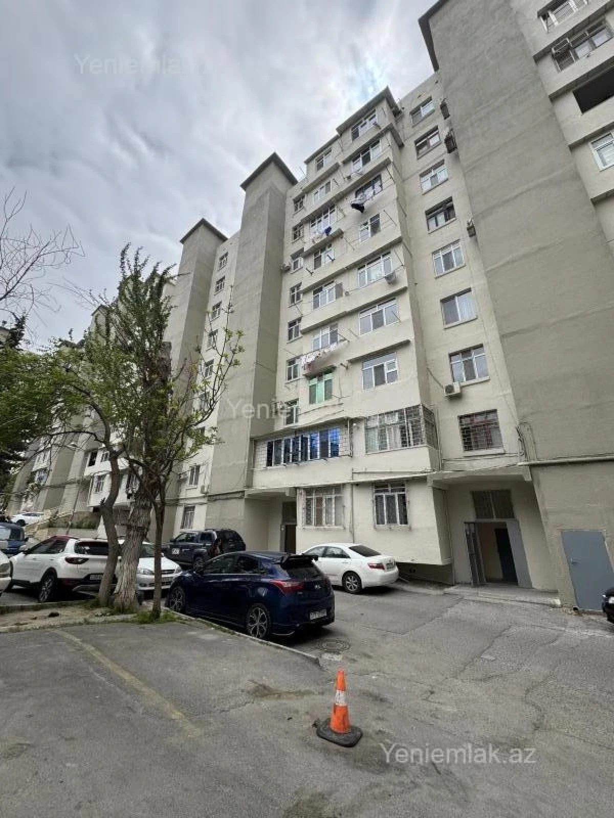 Satılır 3 otaqlı köhnə tikili 60 m²