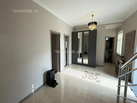 Satılır 5 otaqlı həyət evi 220 m²