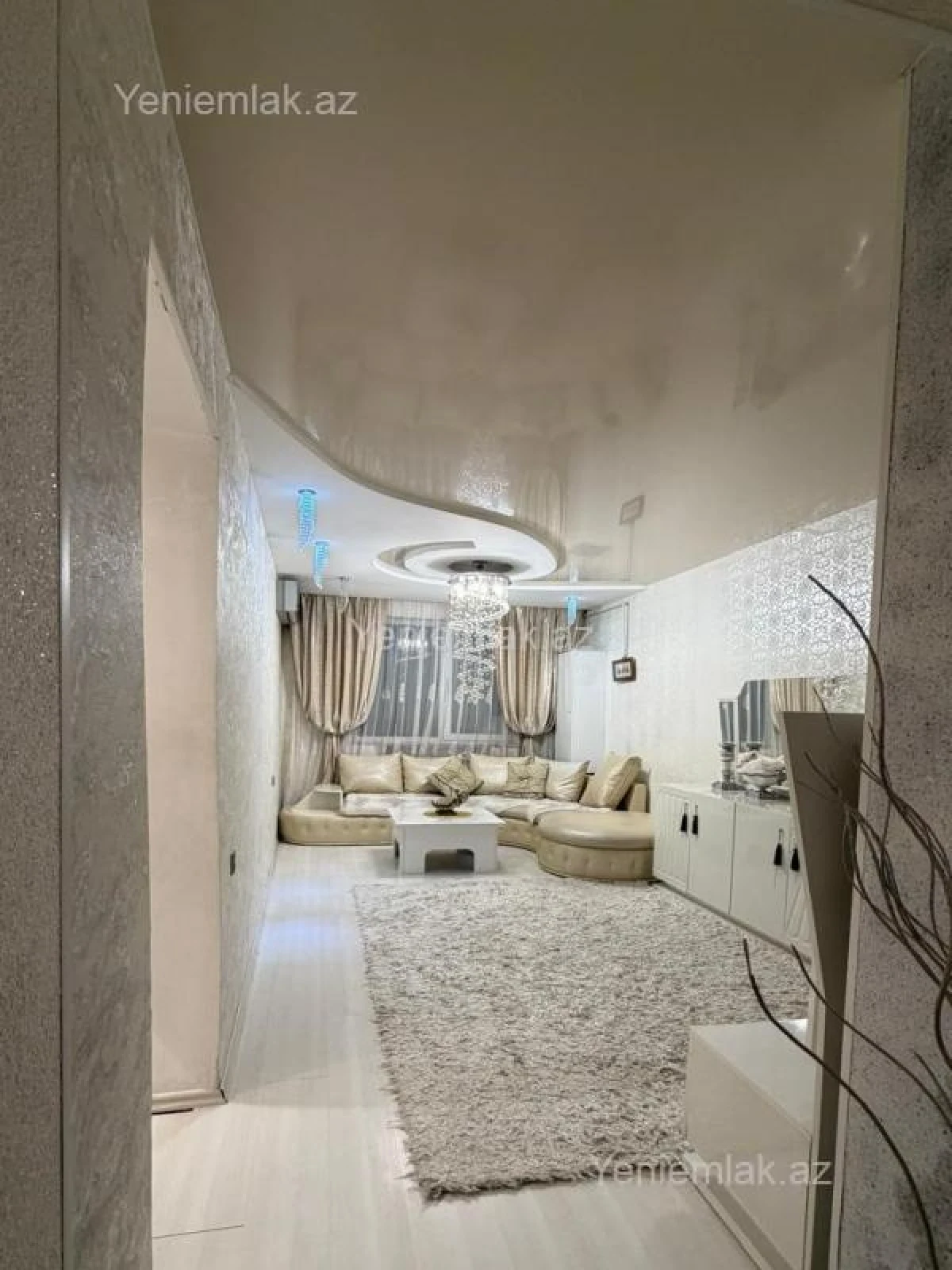 Satılır 3 otaqlı yeni tikili 62 m²