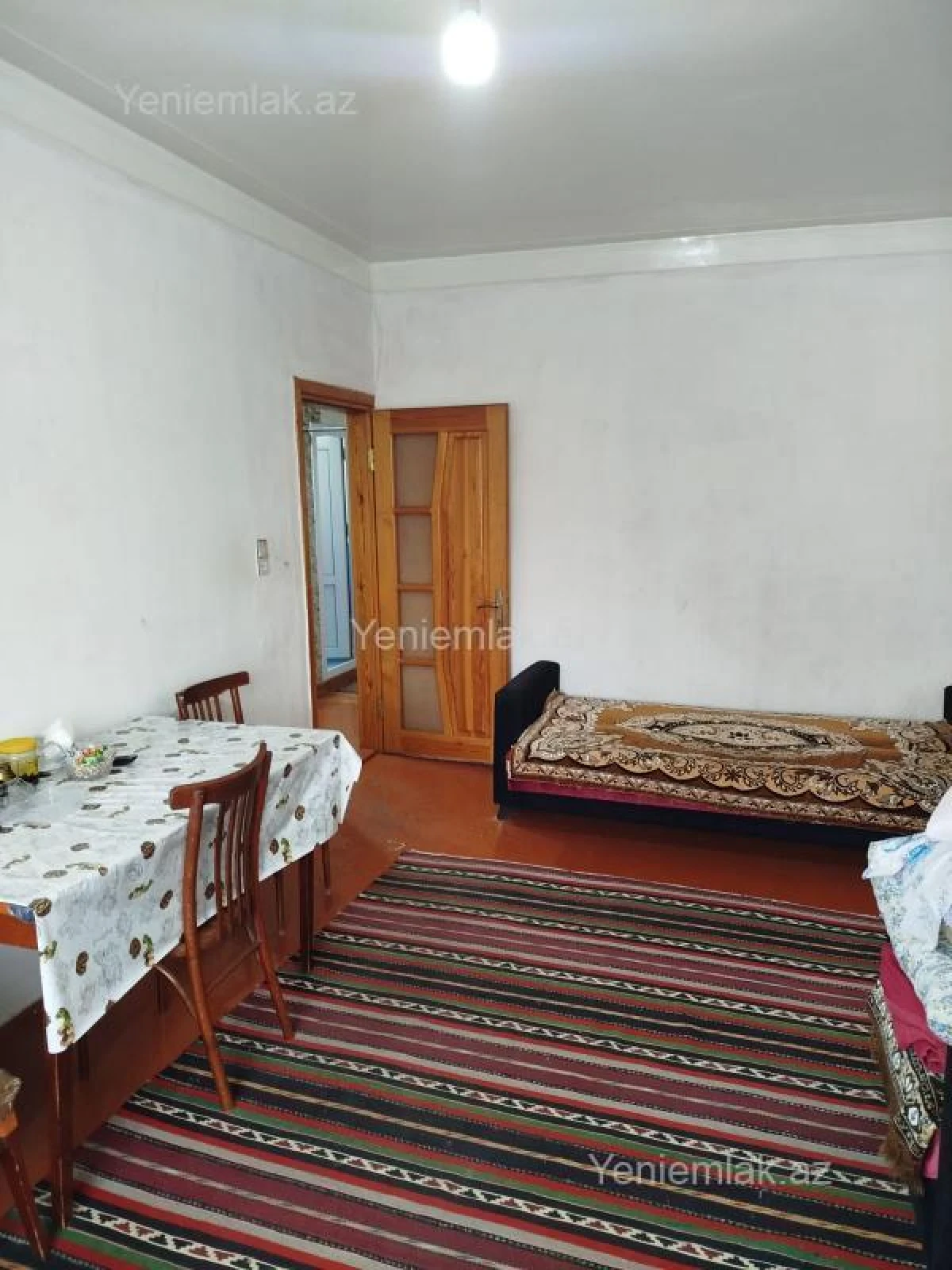 Satılır 5 otaqlı köhnə tikili 110 m²