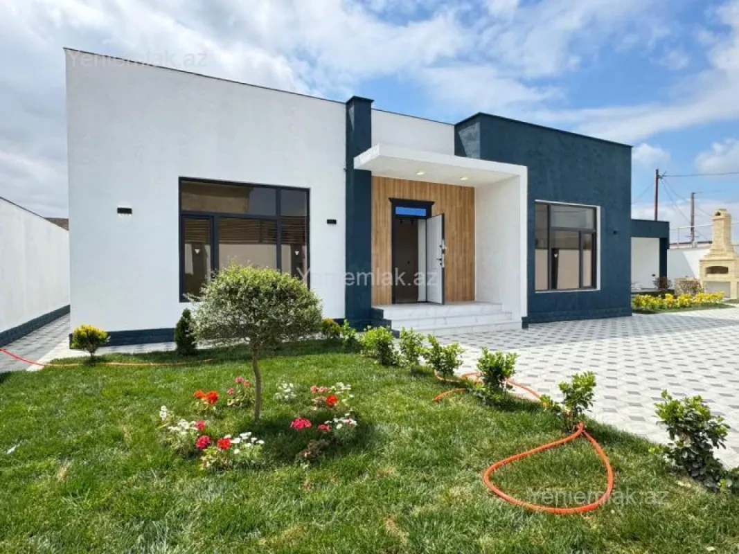 Satılır 3 otaqlı həyət evi 140 m²