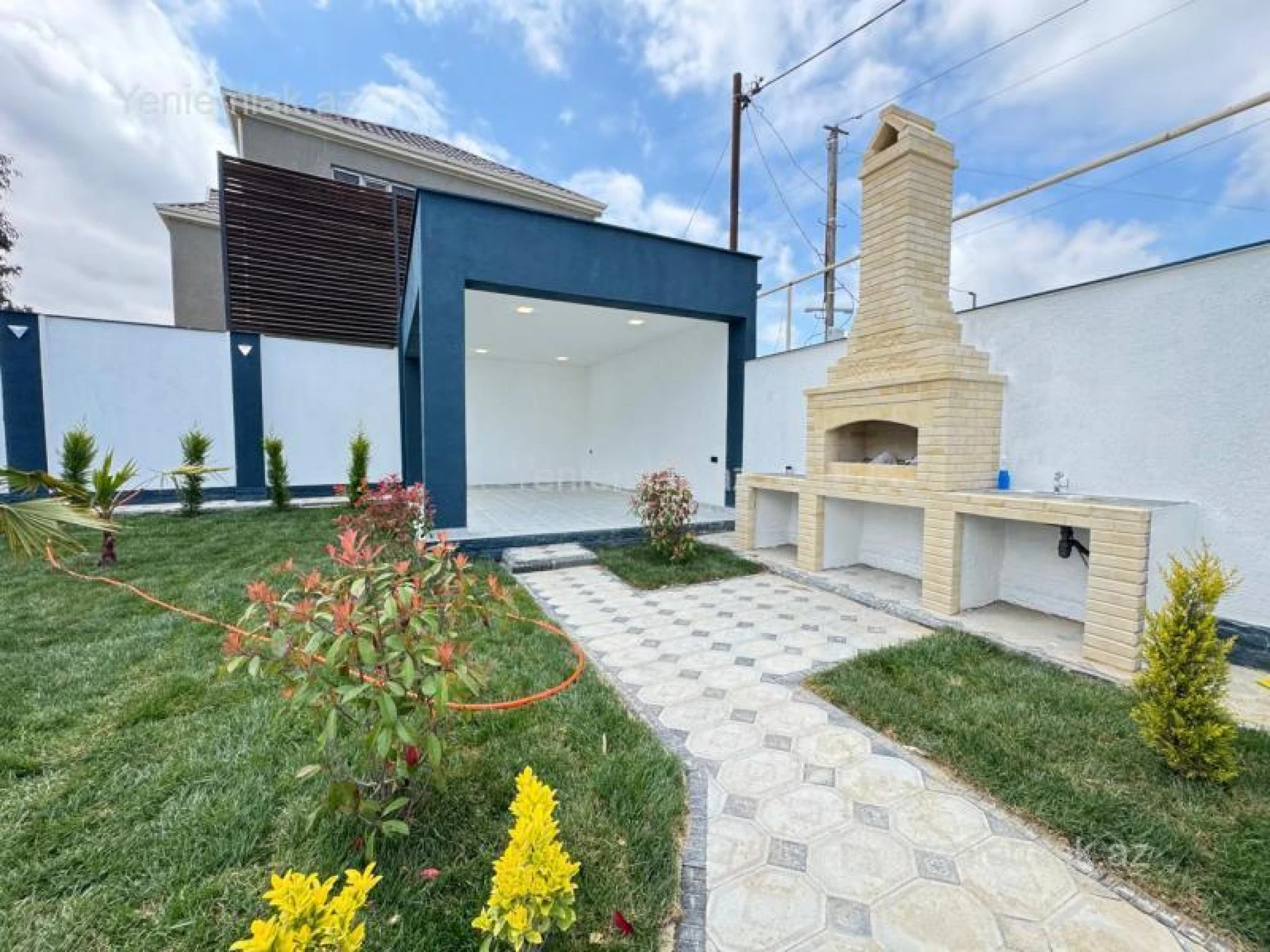 Satılır 3 otaqlı həyət evi 140 m²