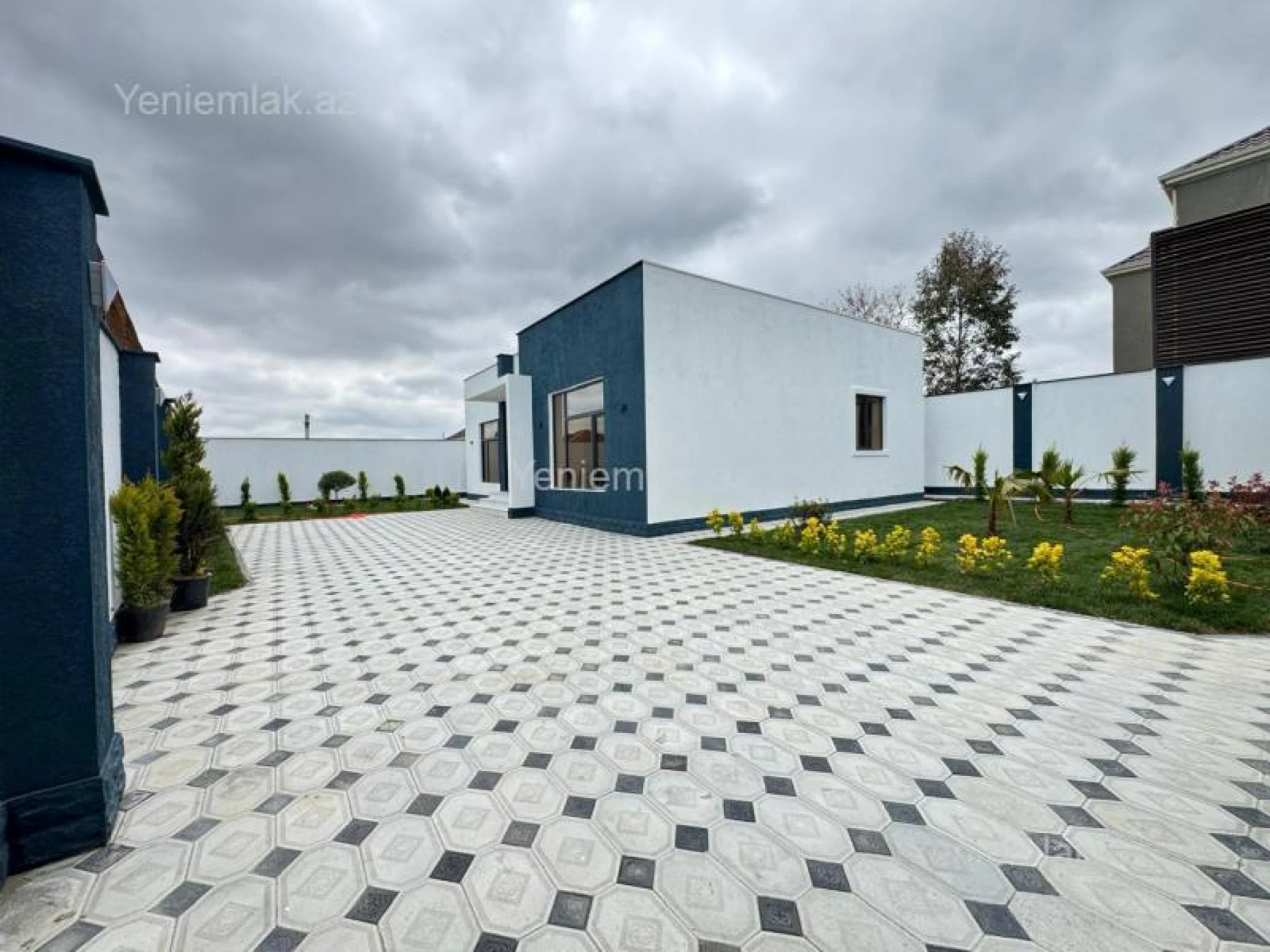 Satılır 3 otaqlı həyət evi 140 m²