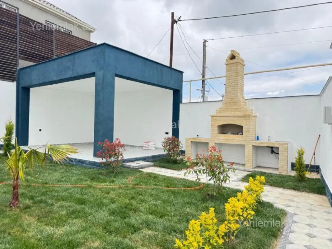 Satılır 3 otaqlı həyət evi 140 m²