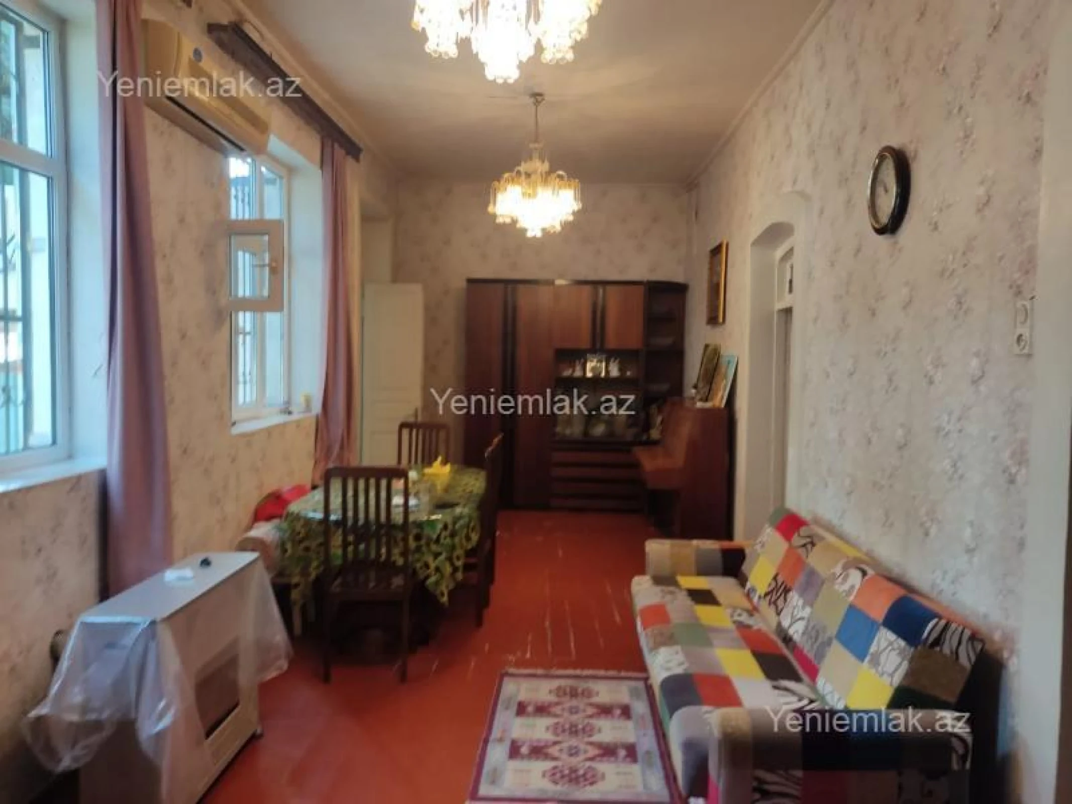 Satılır 5 otaqlı həyət evi 200 m²