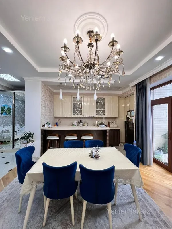 Satılır 2 otaqlı yeni tikili 93 m²