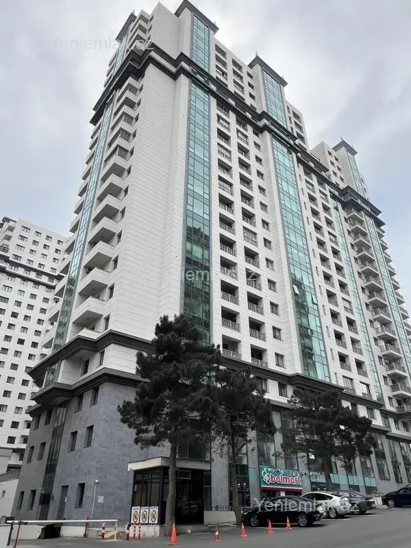 Satılır 3 otaqlı yeni tikili 88 m²