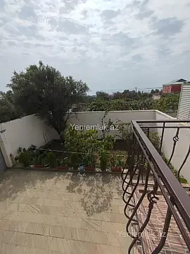 Satılır 5 otaqlı həyət evi 150 m²