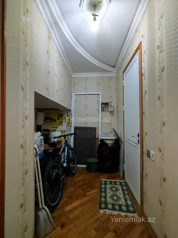 Satılır 5 otaqlı həyət evi 150 m²