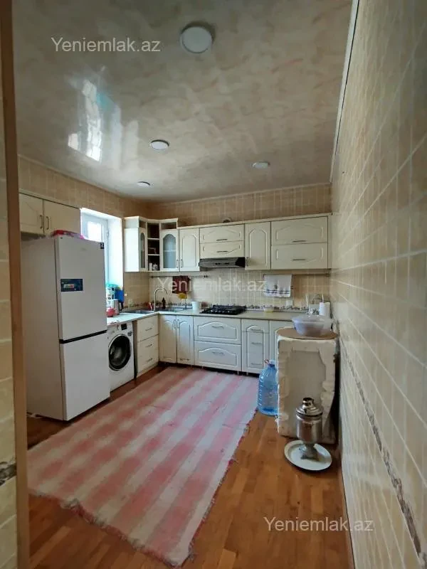 Satılır 5 otaqlı həyət evi 150 m²