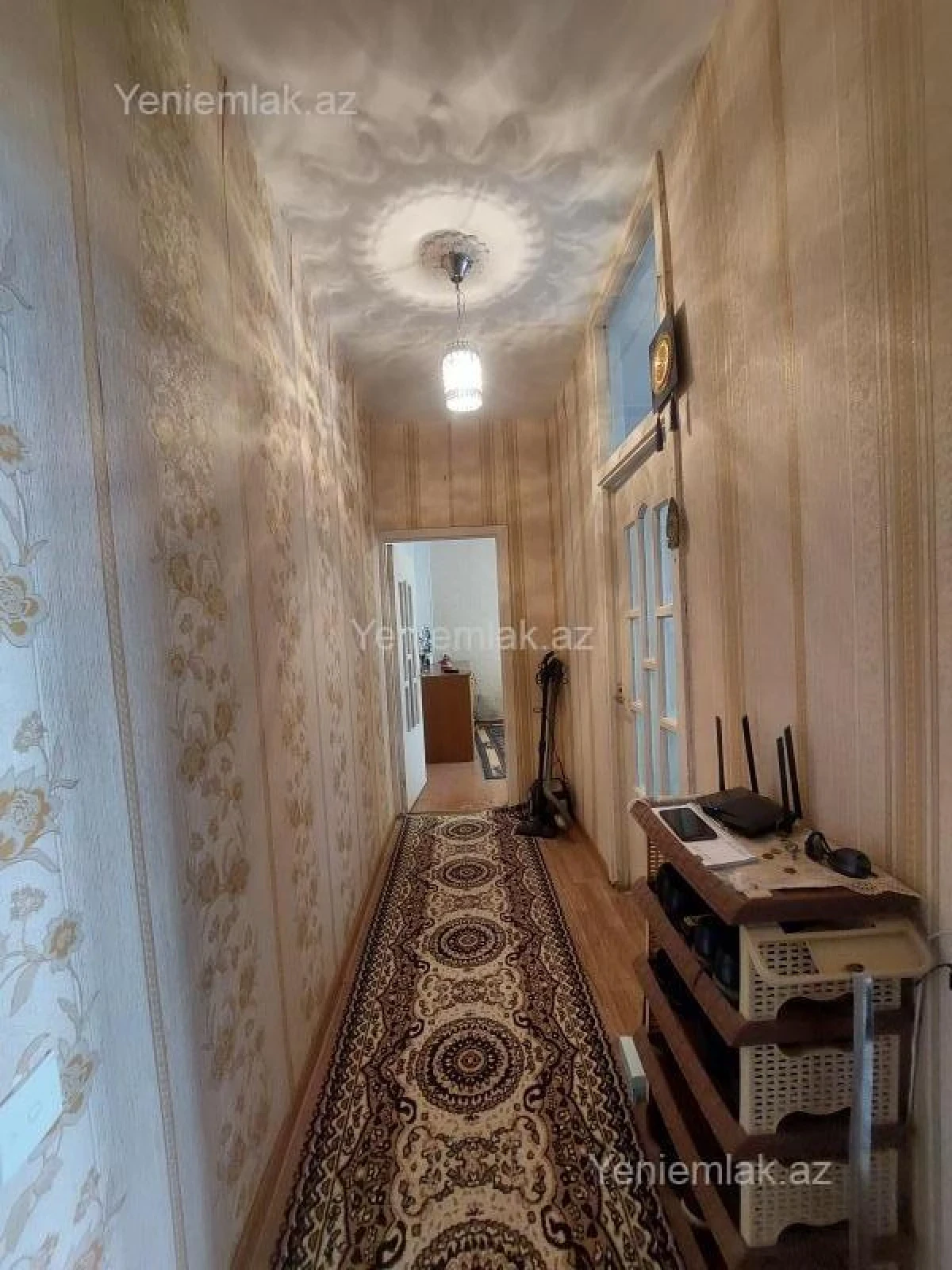 Satılır 2 otaqlı köhnə tikili 52 m²