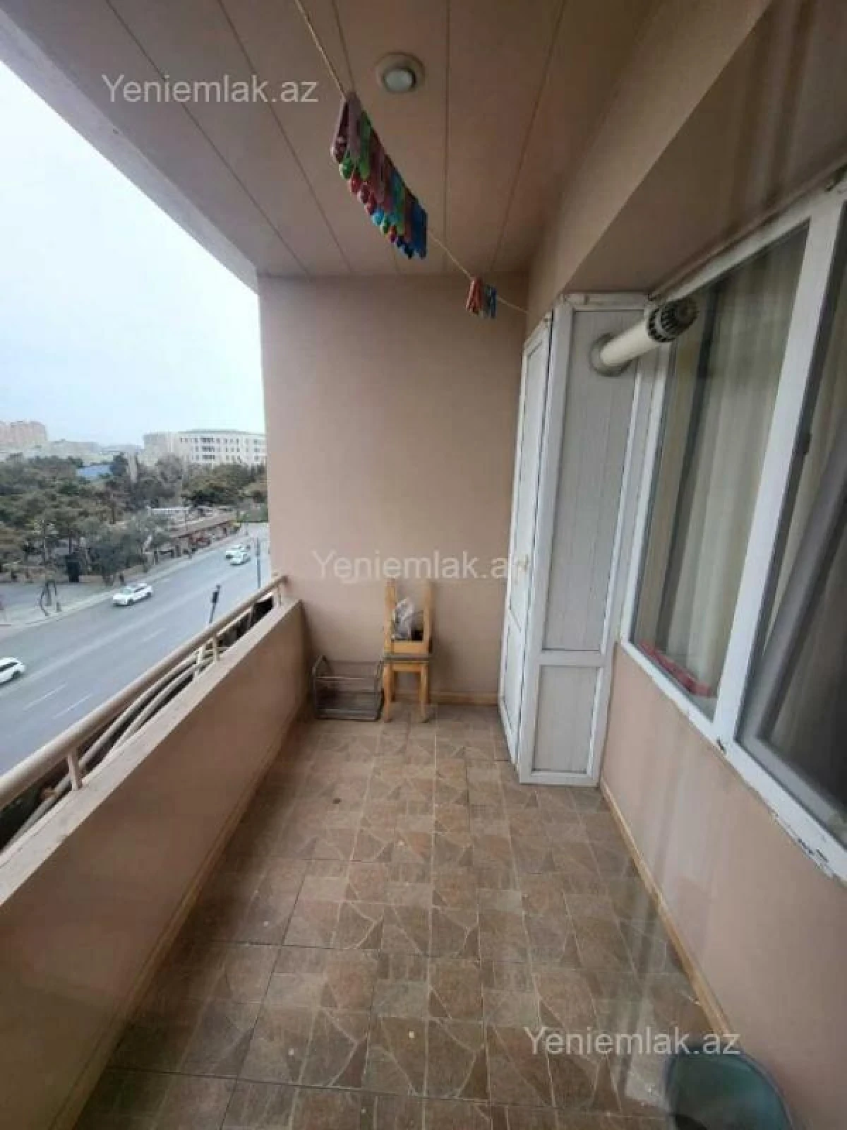 Satılır 1 otaqlı köhnə tikili 45 m²