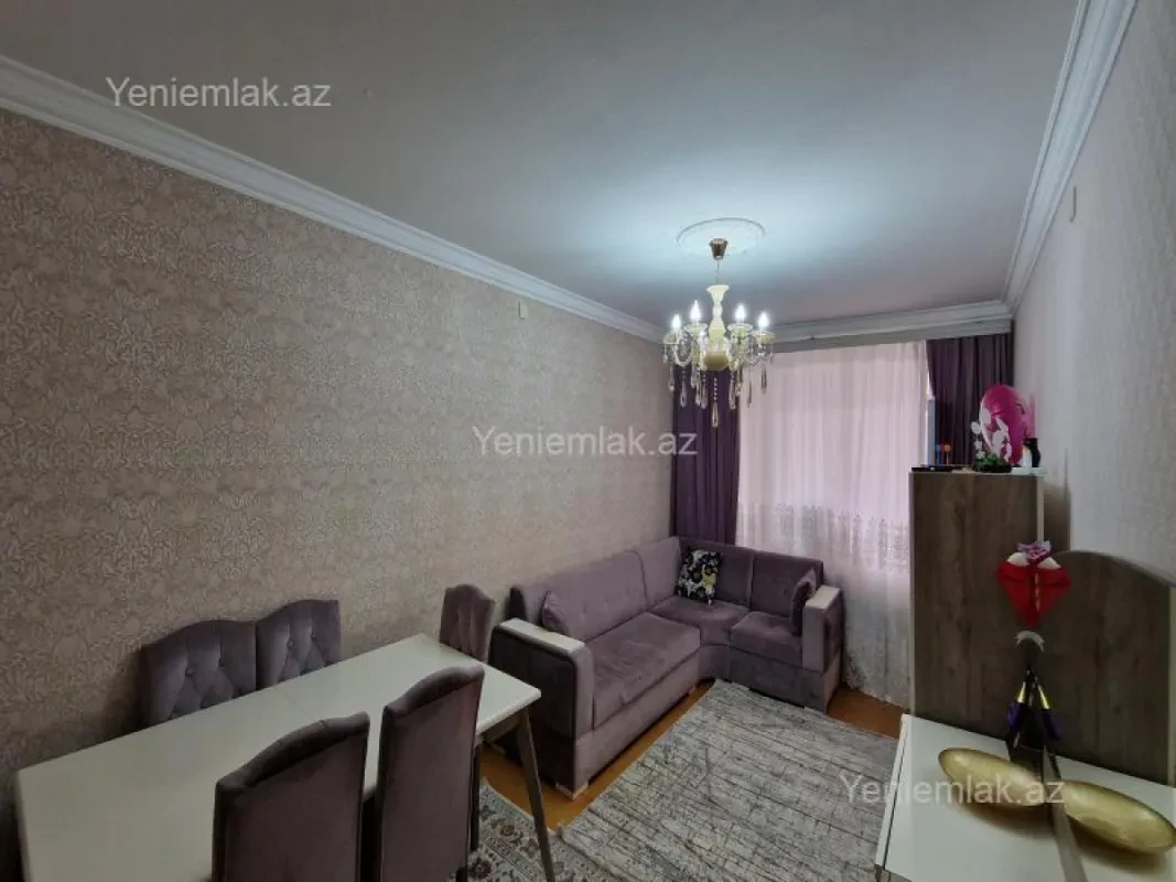 Satılır 3 otaqlı köhnə tikili 75 m²
