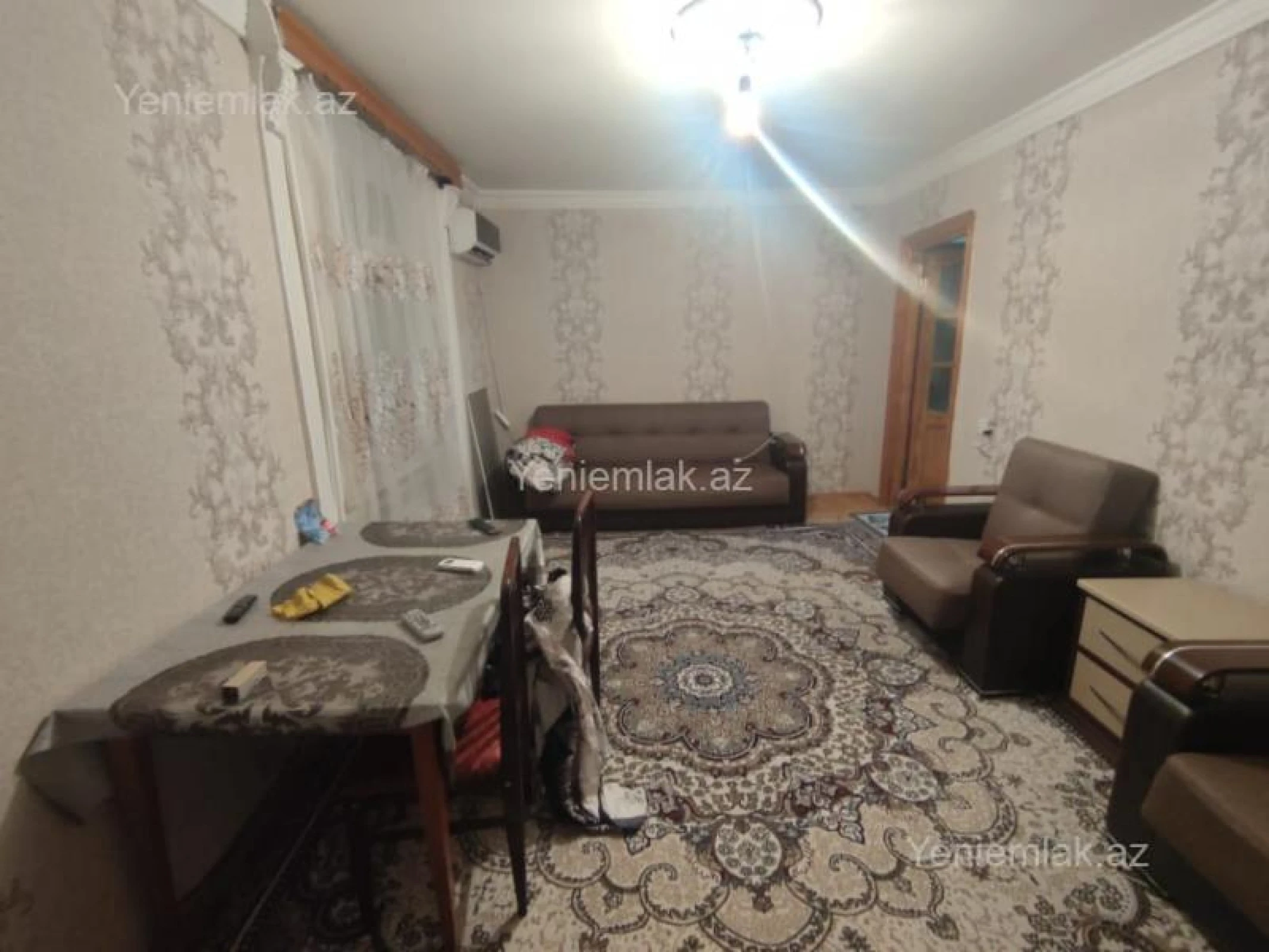 Satılır 2 otaqlı köhnə tikili 60 m²