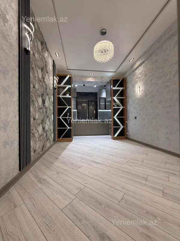 Satılır 3 otaqlı yeni tikili 65 m²