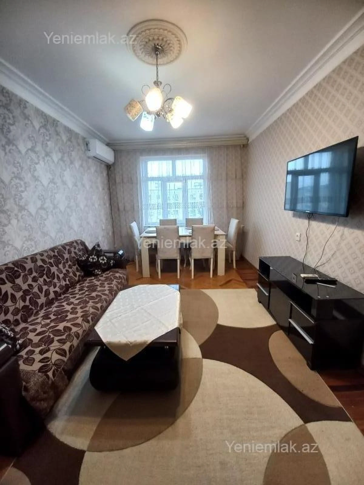 Satılır 2 otaqlı köhnə tikili 65 m²