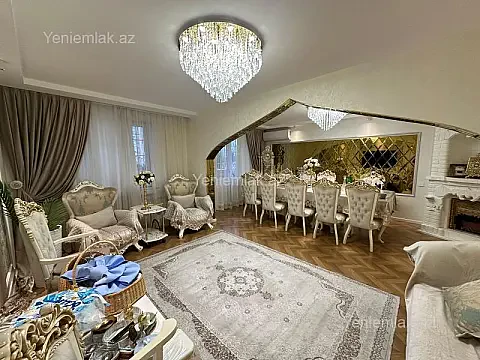 Satılır 4 otaqlı köhnə tikili 100 m² — Bakı, Nizami 4 otaq 100.00 m²