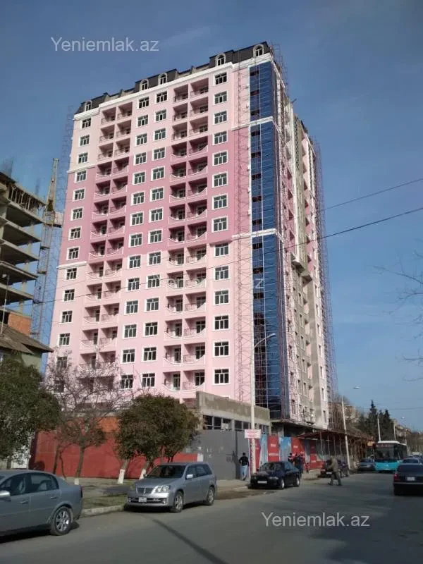 Satılır 3 otaqlı yeni tikili 130 m²
