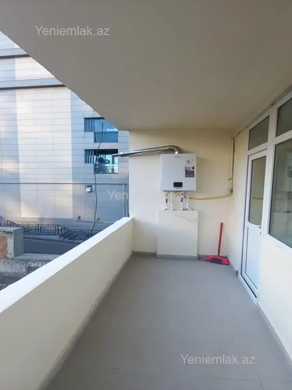 Satılır 2 otaqlı köhnə tikili 60 m²