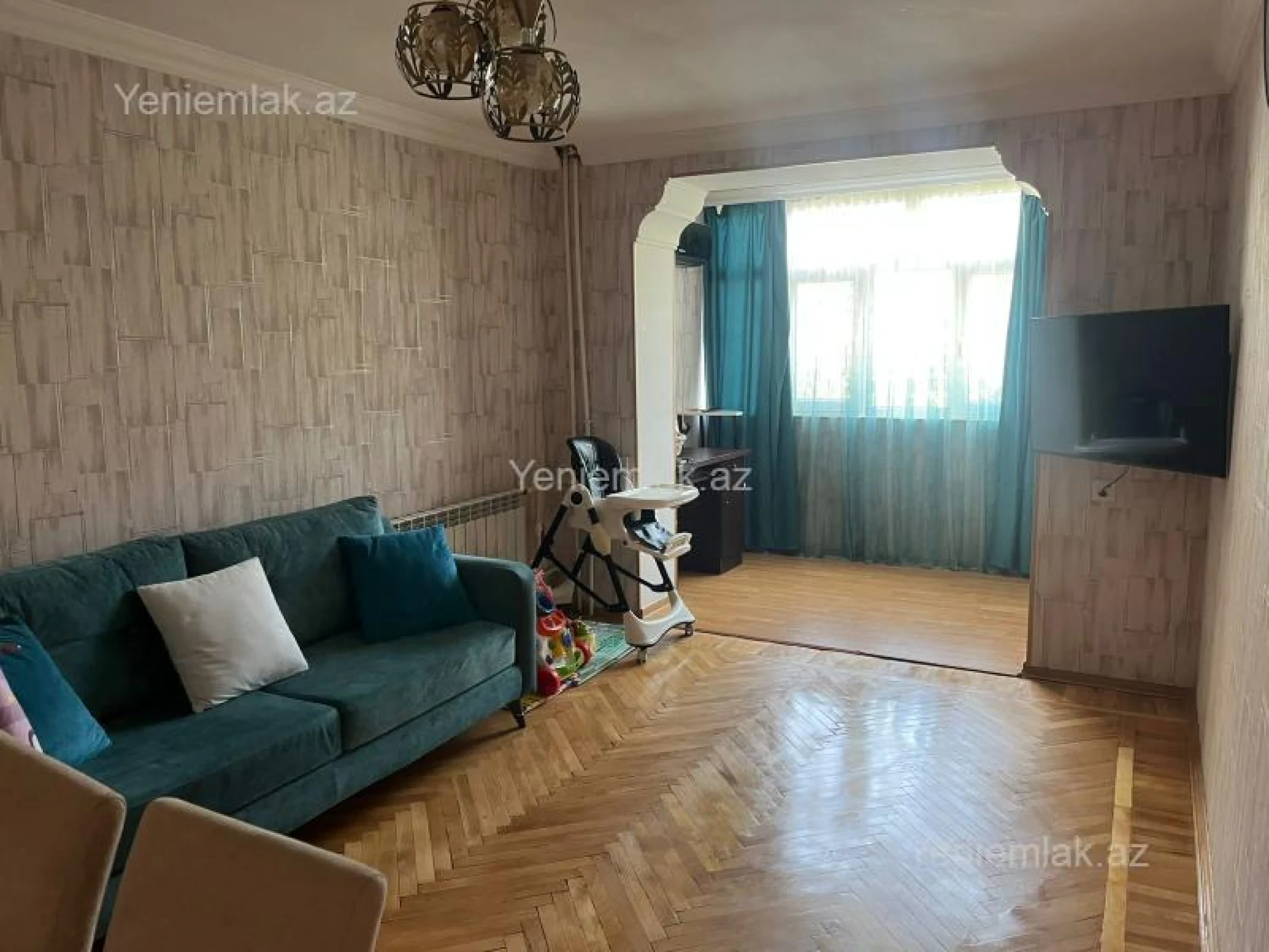 Satılır 2 otaqlı köhnə tikili 45 m²