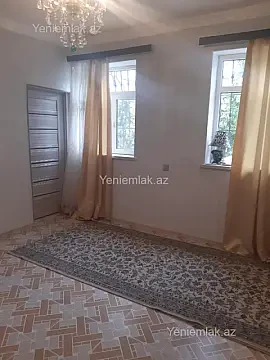 Satılır 9 otaqlı həyət evi 220 m²