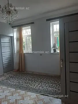 Satılır 9 otaqlı həyət evi 220 m²