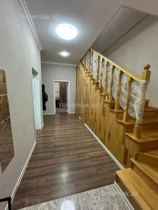 Satılır 4 otaqlı həyət evi 120 m²