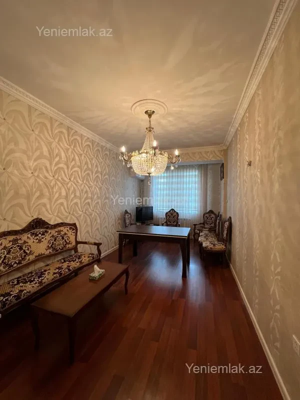 Satılır 4 otaqlı yeni tikili 88 m²