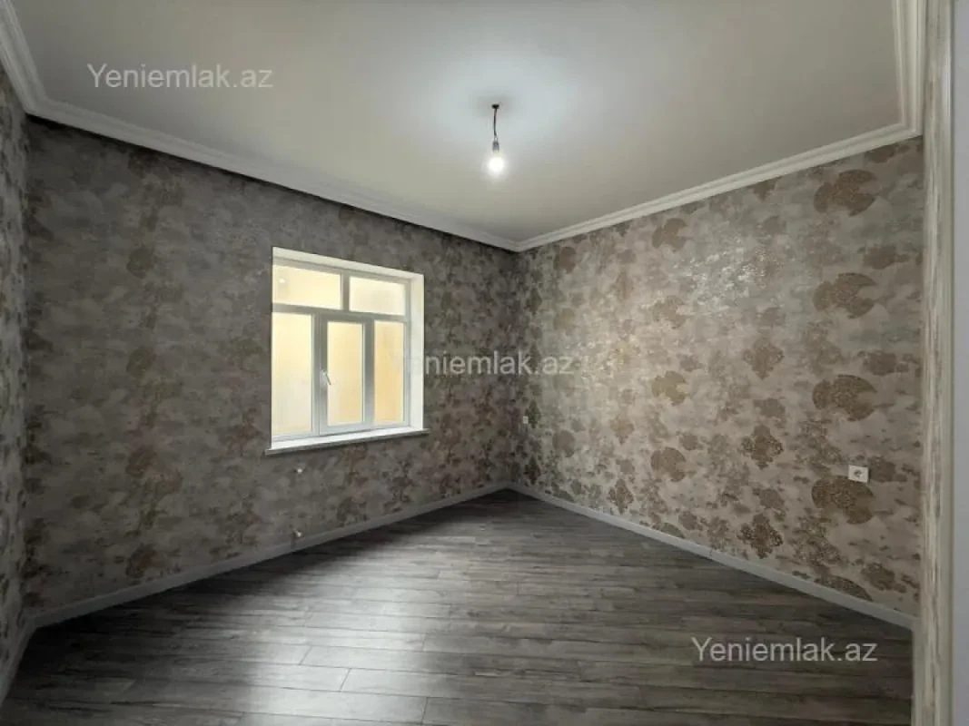 Satılır 4 otaqlı həyət evi 125 m²