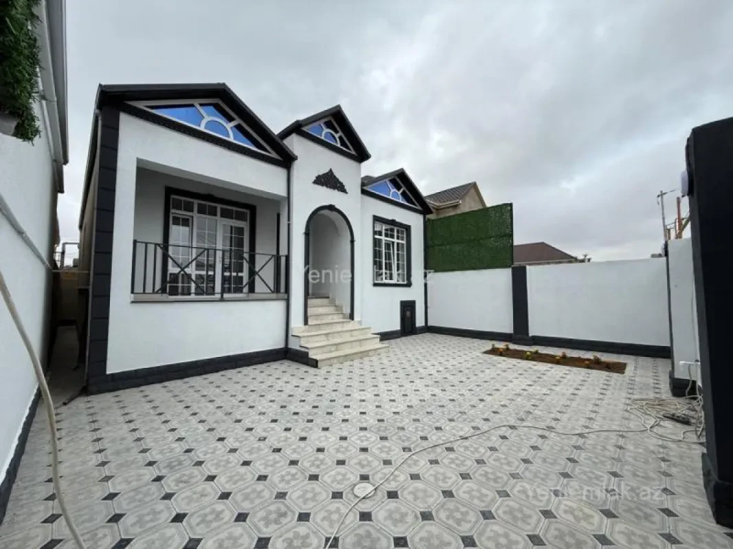Satılır 4 otaqlı həyət evi 125 m²