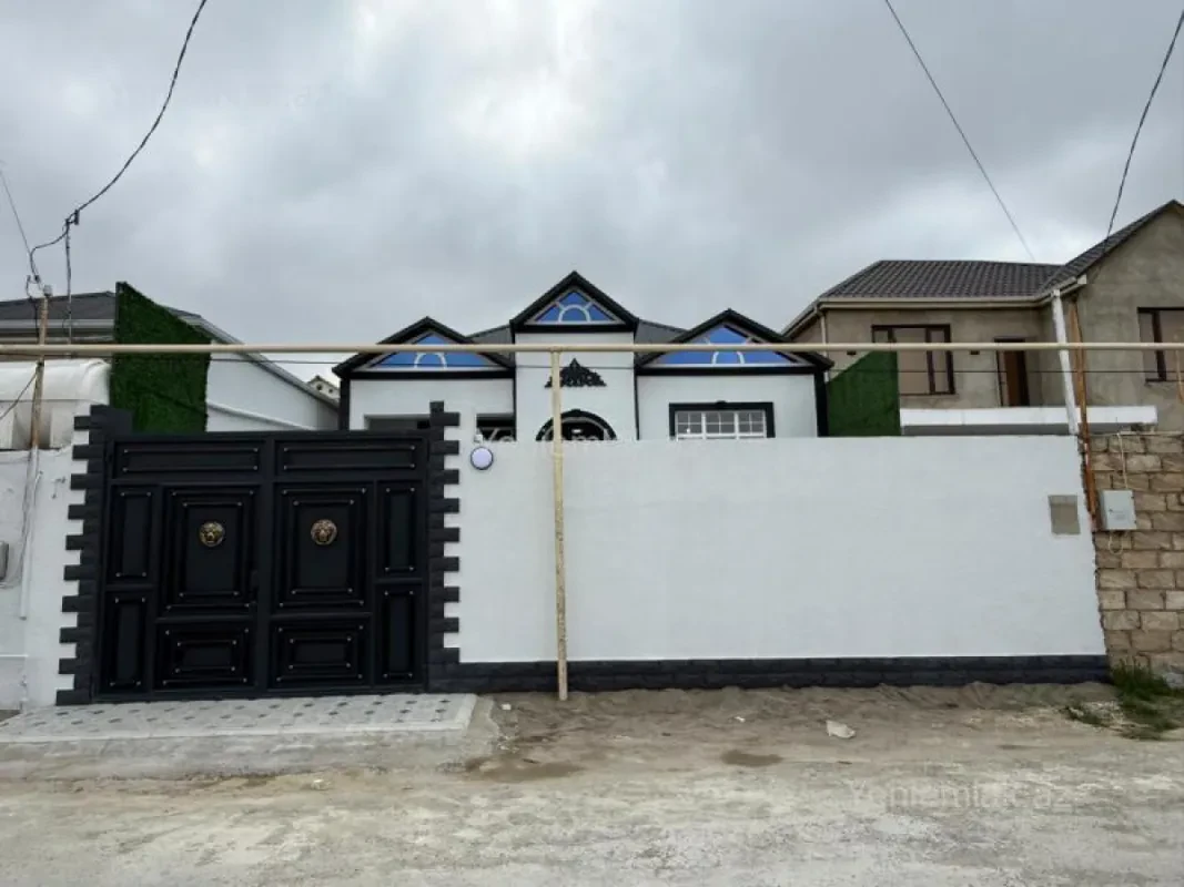 Satılır 4 otaqlı həyət evi 125 m²