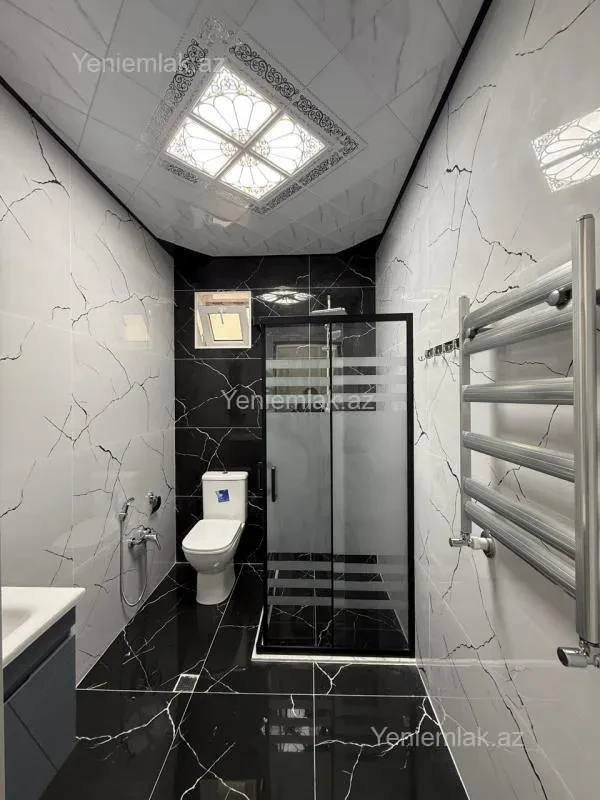 Satılır 4 otaqlı həyət evi 125 m²