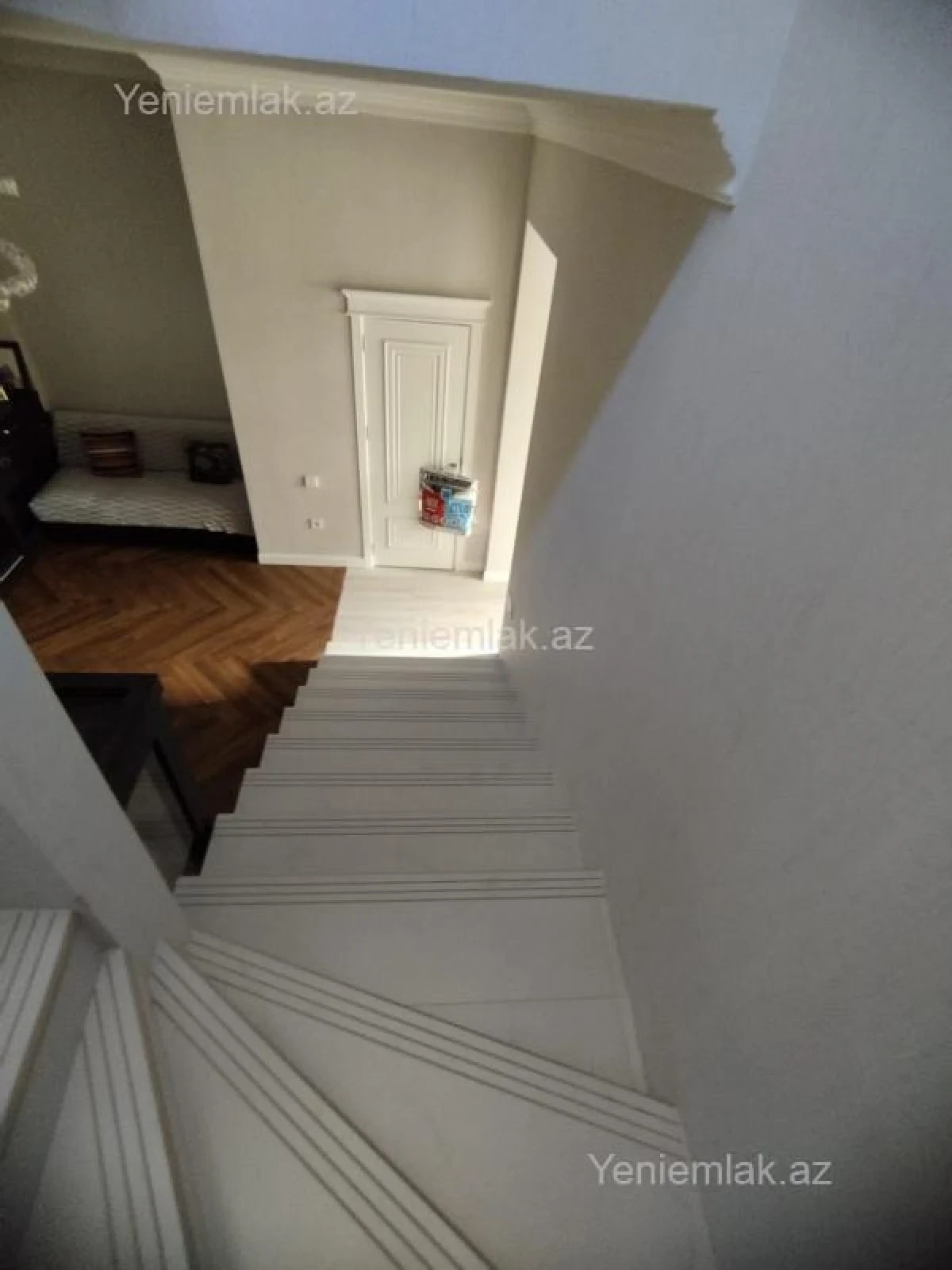 Satılır 4 otaqlı həyət evi 280 m²