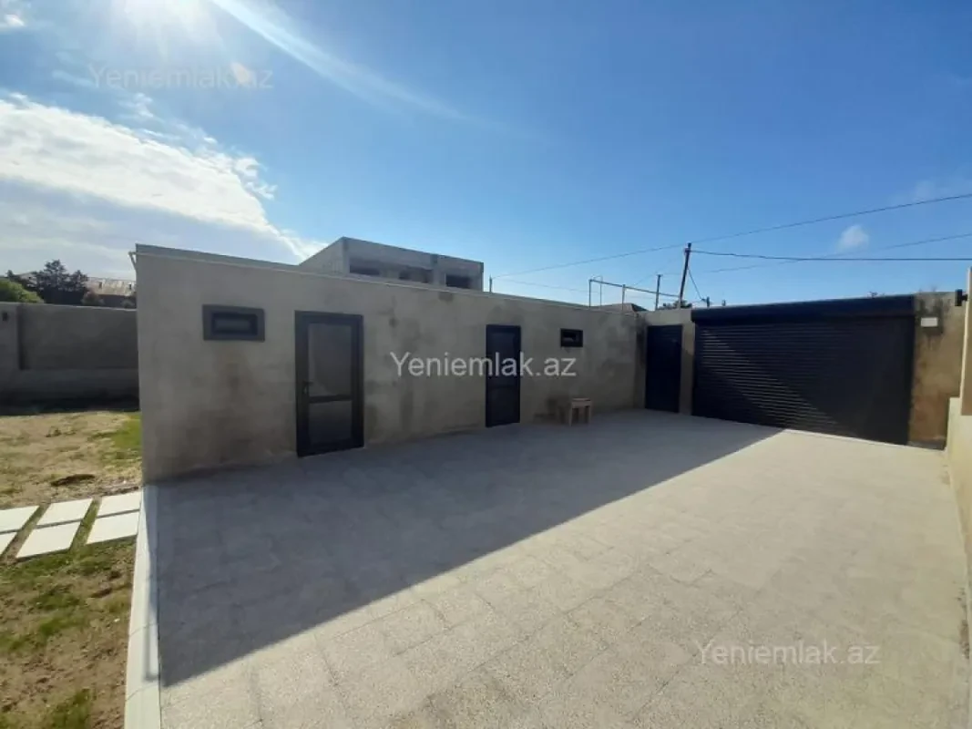 Satılır 5 otaqlı həyət evi 230 m²