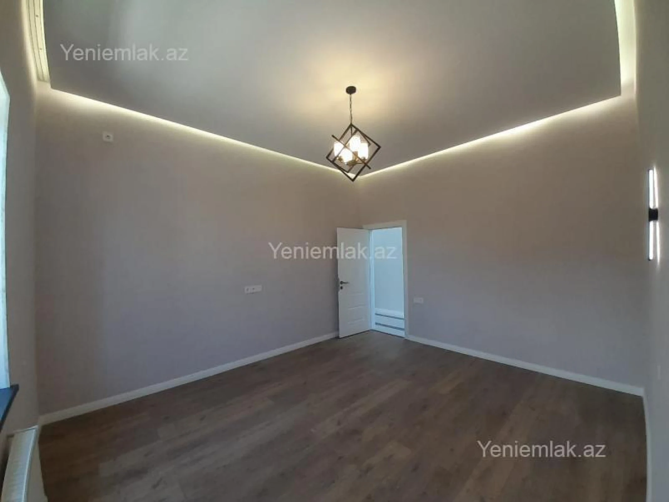 Satılır 5 otaqlı həyət evi 230 m²
