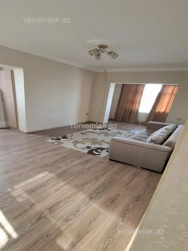 Satılır 2 otaqlı köhnə tikili 42 m²
