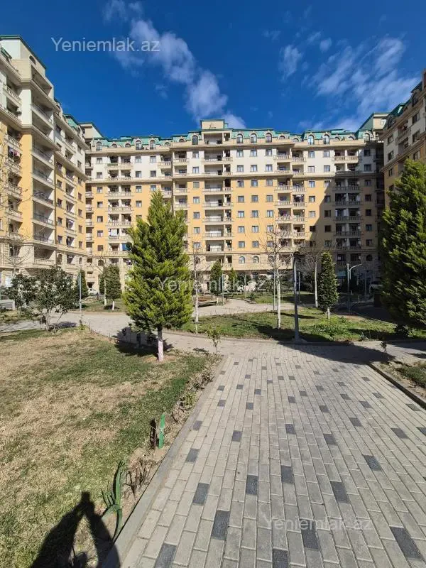Satılır 2 otaqlı yeni tikili 64 m²
