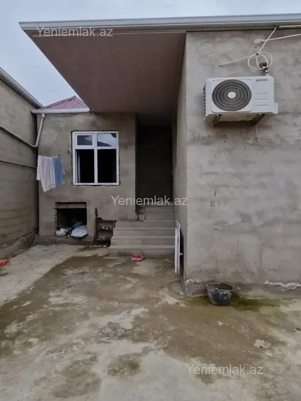Satılır 3 otaqlı həyət evi 70 m²