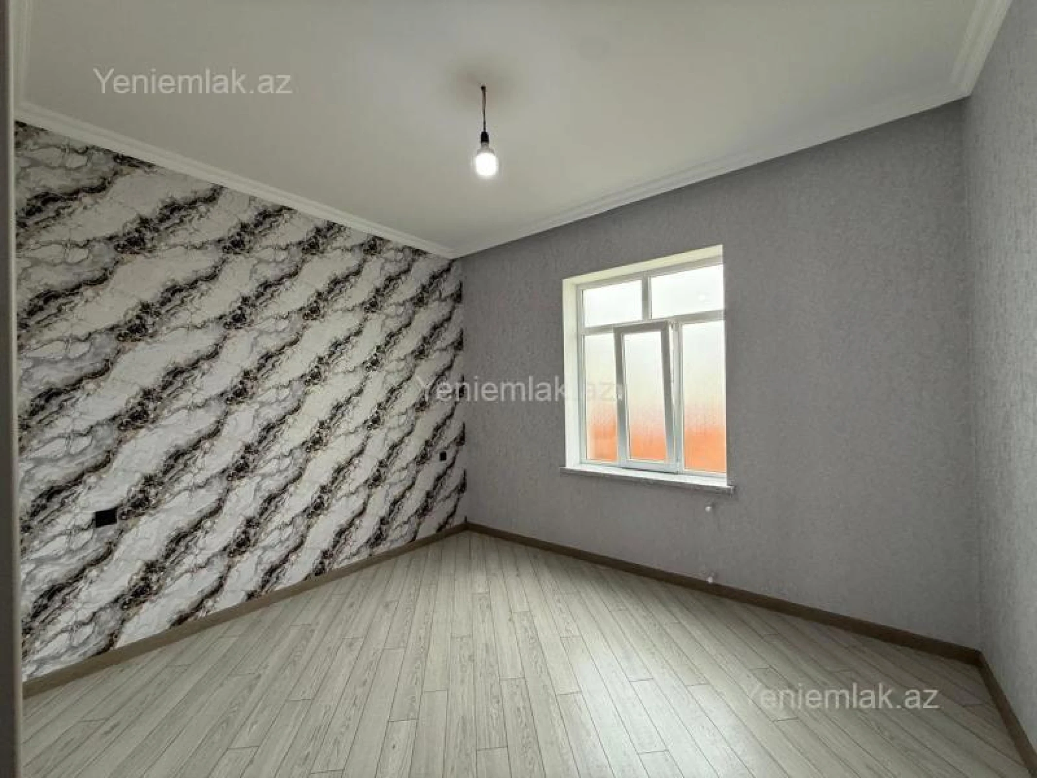 Satılır 4 otaqlı həyət evi 130 m²