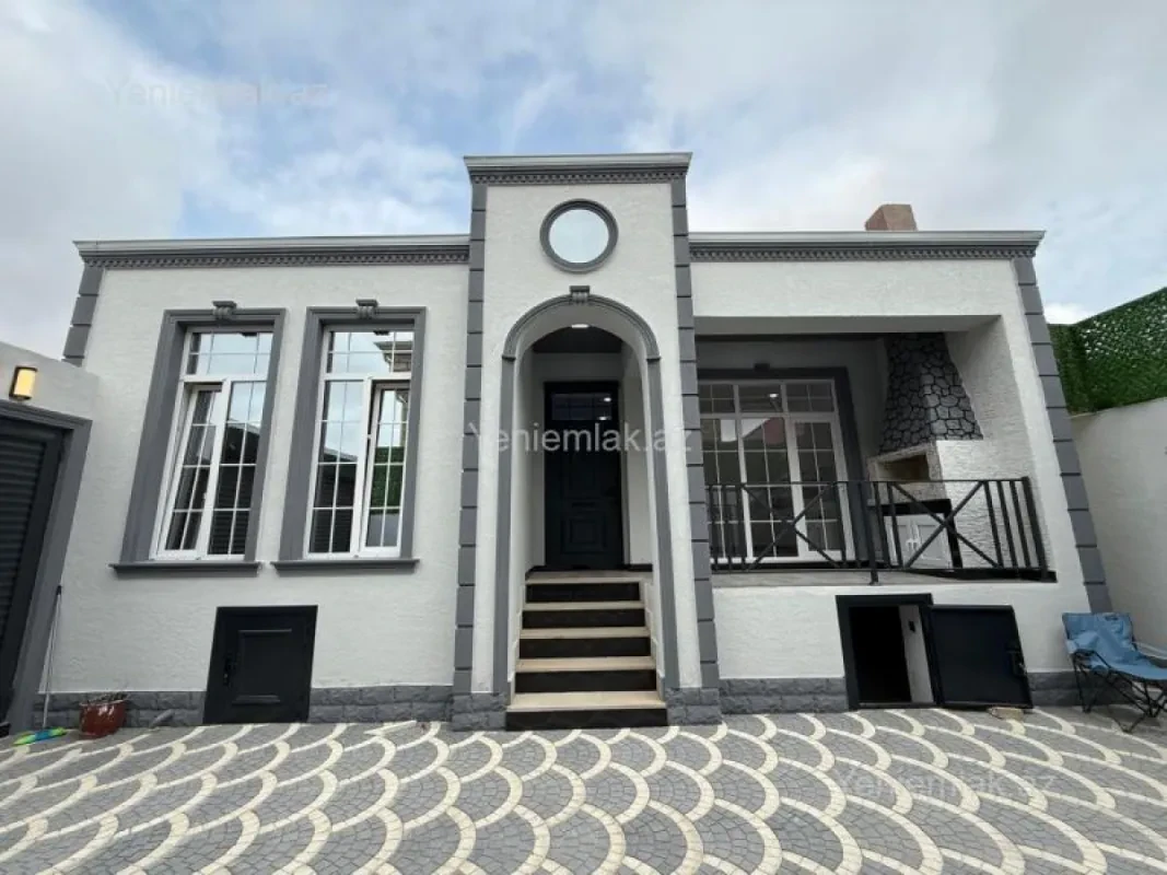 Satılır 4 otaqlı həyət evi 130 m²